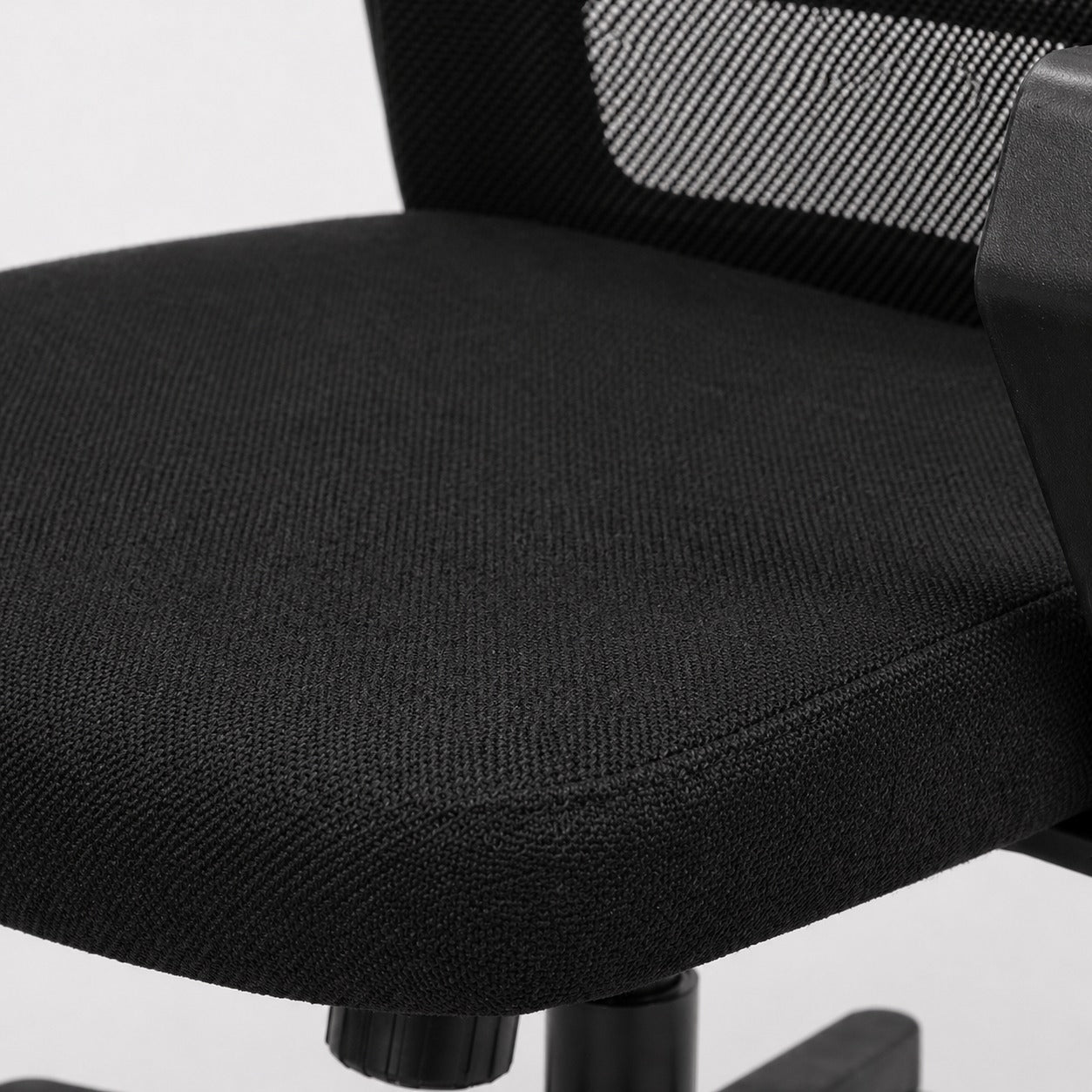 ARENA MID BACK CHAIR MUXA JAINY BLACK MB ARENA