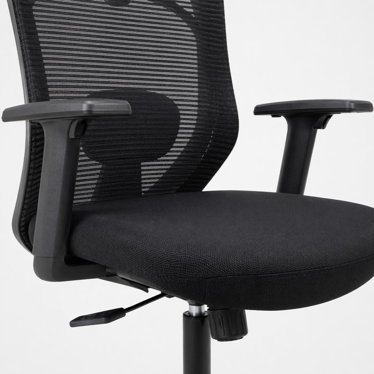 ARENA MID BACK CHAIR MUXA FERN BLACK MB CMM Arena Retails Pvt Ltd